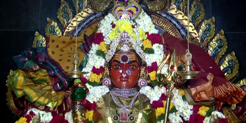 which god photos should not be kept at home spiritual tips