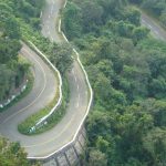 பெங்களூரிலிருந்து வால்பாறை செல்லும் மலைப்பாதை காட்சி