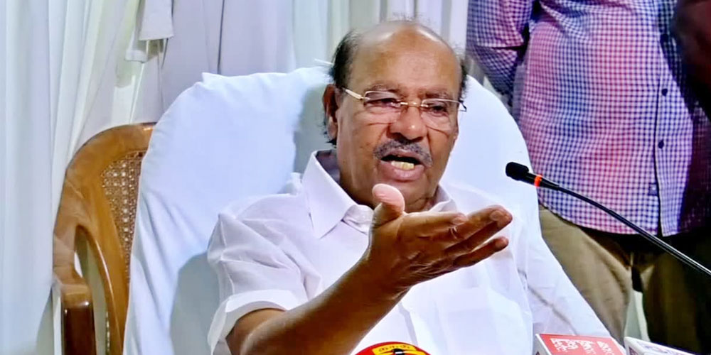 செய்தியாளர்களை சந்திக்கும் ராமதாஸ்
