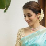விஜய்யுடன் தொடர்புடைய அரசியல் வதந்திகளில் பேசப்படும் நடிகை த்ரிஷா