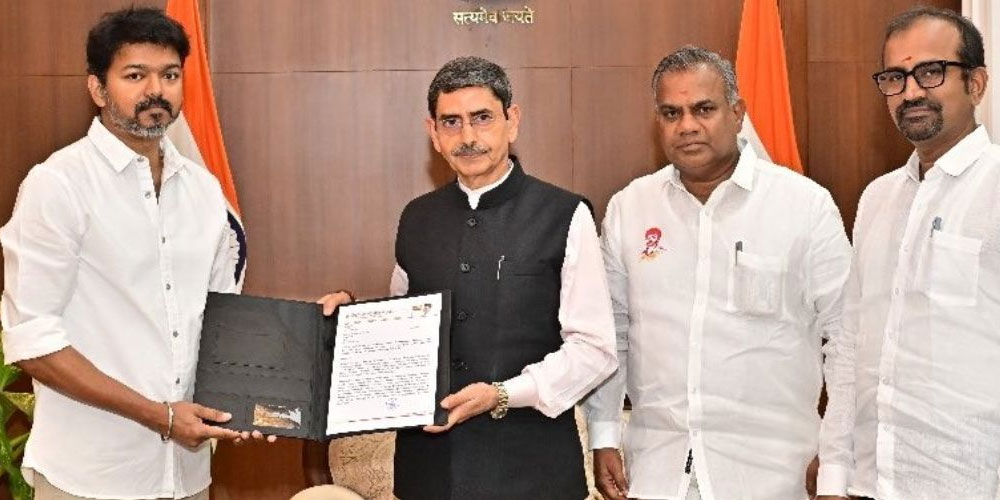 ஆளுநரை சந்திக்க செல்லும் விஜய்