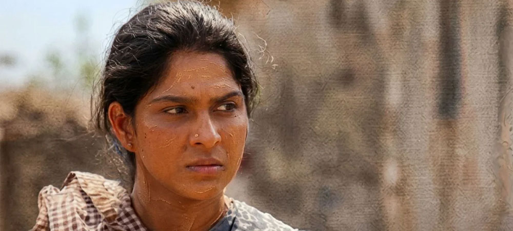 நூறு சாமி படத்தில் ஸ்வாசிகா நடிப்பு